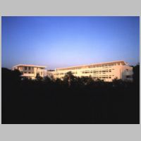 Richard Meier, KNP Headquarters, Hilversum, The Nederlands, (1997-1982) photo on architecture-history.org,2.jpg